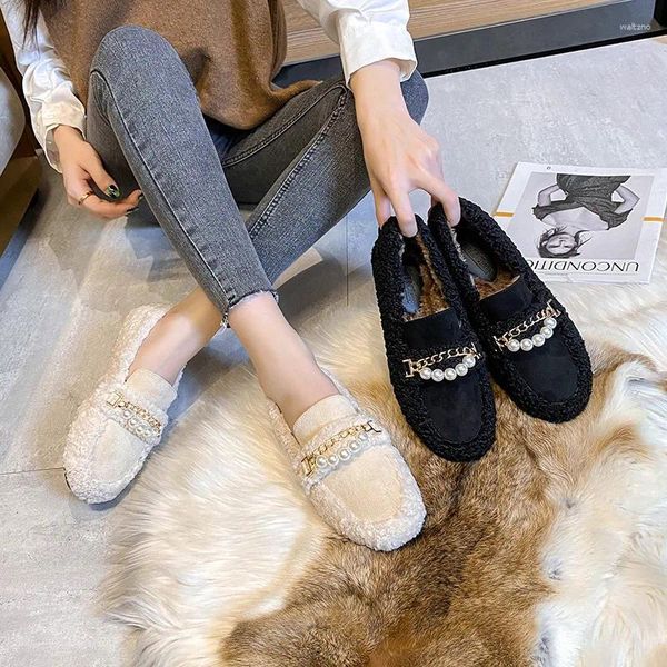 Chaussures décontractées en laine pour femmes, vêtements d'agneau Leffer 2024 avec peluche et coton polyvalent en hiver.Grandes femmes