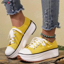 Zapatos casuales amarillo rosa azul Mujer Zapatillas de lona planas con cordones Zapatillas Mujer Chaussure Femme 42