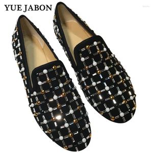 Chaussures décontractées Yue Jabon Robe Men Locons strass de cristal en cuir réel Banquet de luxe Banquet pour hommes Business Man Business Man