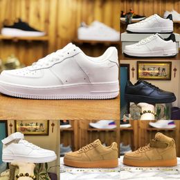 Venta al por mayor 2022 Nuevos diseñadores Hombres al aire libre Low Skateboard Casual Shoes Cheap One Unisex 1 07 Knit Euro Airs High Women All White Black Wheat Running Sports Sneakers S14