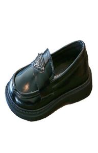 Zapatillas casuales de zapatillas PU cuero chicas zapatos pisos para niños