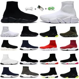 Casual Sock Shoe Hommes Femmes Boot Runners 1.0 2.0 Knit Chaussures de course Sneaker Triple Blanc Noir Rouge Neno Oreo Jaune Graffiti Dark Navy Mens Trainer Sports Sneakers 36-45