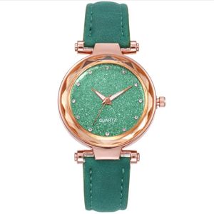 Casual sterrenhemel charmant horloge geschuurde lederen band zilveren diamanten wijzerplaat quartz dameshorloges dameshorloges veelkleurig Cho263e