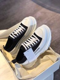 Casual-stijl low-top stijl sneakers schoenen dek loopvlak glad canvas stof lederen veter rubberen zolen platform trainers dames wandelen