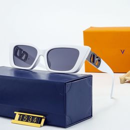 Informes informales Retro para gafas de sol de vidrio Letra de las gafas Sun Gafas Eyeglasses de diseñador Muy bien