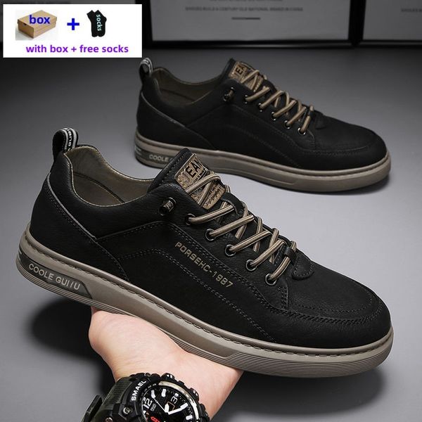 Chaussures masculines occasionnelles Sneakers respirants Fashion conduisant Walking Tennis Chaussures Designer Men's Designer Randonnée Black Outdoor Male Male Male Trainers Sports Formers 1987 767