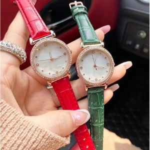 Casual Women Watches Top Brand Wall Wotches Strap Diamond Watch For Lady Girl Femenina de Navidad Regalos de la madre Presente de San Valentín Montre de Luxe