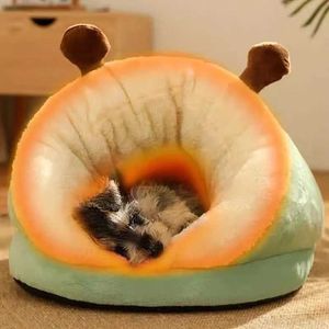 Lits de chats meubles chauds petit chien lit chenil lit respirant chien house mignon pantoufles en forme lit de chien de chien sac de sommeil de chat plitable animal de compagnie