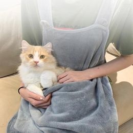 Porteurs de chats tablier doux pour tenir les chats en peluche pochet confortable sac pour animaux de compagnie embrassement de costume de chaton à la maison