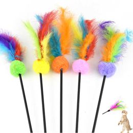 Cat Cat Toys Toy Funny Cats Toy con Bell POM Ball Feather Toys para gatos Tease Stick Plush Ball Cat Toys Interactive Tease Pet Products G230520