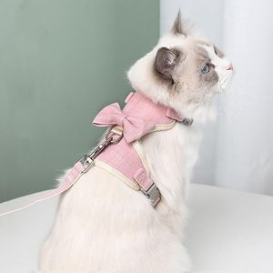 Kattenboorden leidt ademend harnas en leiband set schattige handgemaakte bowtie roze puppy boog daisy katoenen kitten wandelende lood accessoires