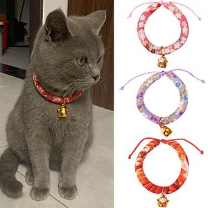 Colliers de chat conduit collier orange japonais avec cloches mignon animal de compagnie réglable pour chats Shorthair chiot mascotas accessoires Gato Suministros