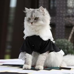 Costumes de chat Tenue de femme de chambre de chat printemps et été uniforme transformé en vêtements de chat jupe pour animaux de compagnie fournitures de vêtements pour chiens 220908320L