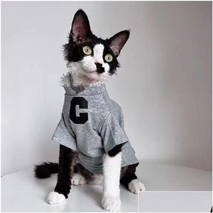 Costumes de chat Vêtements Sphynx sans poils allemand Sphinx tendance lettre à manches courtes t-shirt coton respirant mince tissu pour animaux de compagnie livraison directe Dhxfu