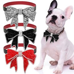 Disfraces para gatos Diomand Dog Bowtie Luxury Extraíble Bling Shining Grooming Pets Dogs Bow Tie Collar Accesorios para productos pequeños 230825