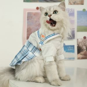 Disfraces de gatos Ropa para perros Mascotas Marionetas Vestidos para gatos Sphynx Falda de verano Ropa para gatos femeninos Ropa Inglés Corto Azul Gatito Estilo fino Vestido lindo Hogar 220908