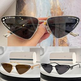 Lunettes de soleil de Cat Eye Crame avec des lunettes de soleil de créateur de diamants pendentifs JC4001B Femmes à la mode Lunettes de soleil