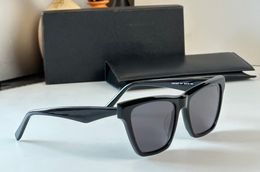 Cat Eye Sungass Sungasses Black / Black Lens M103 Femmes Men Men Summer Shades Lunettes de Soleil UV400 Eyewear