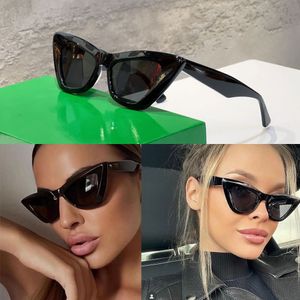 Cat Eye Sunglasses Femme Acetate Cat Eye Frame noir Classic Outdoor Party Sunglasses For Women Ladies Cateye Lunetes de Soleil 1101