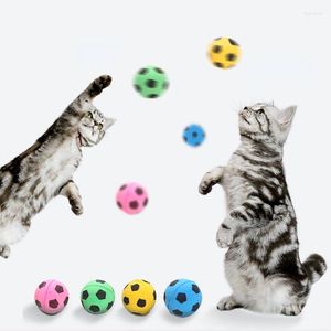 Cat Toys 1/3/5/10 PCS Professionele latex schuim voetbal Dog Toy Toy Funny Pets Pieaky Ball Interactive Training Accessoires