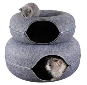 Cat Toys Donut Tunnel Bed Pets House Natural Filt Cave Round Wool voor kleine honden interactief spelen ToyCat630943333