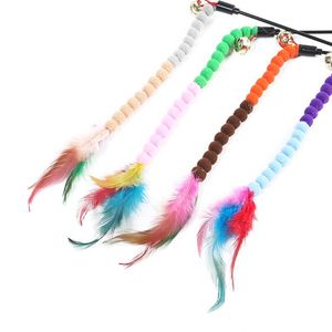 Cat Toys Legendog 1pc plagen Wandspeelgoed interactieve nep Feather Decor Teaser met Bell Pet Supplies Accessoires