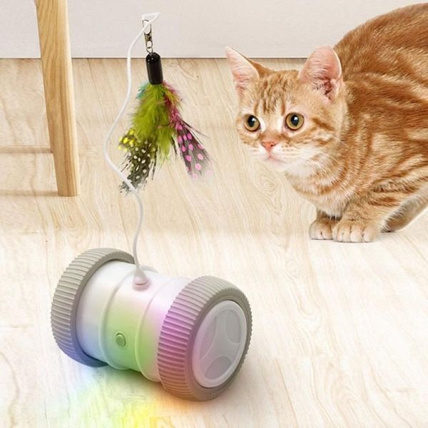 Jouets de chat USB Charging Tubler Swing Toy Interactive Balance Car Teaser pour chaton Cats Funny Pet Training Products 196m