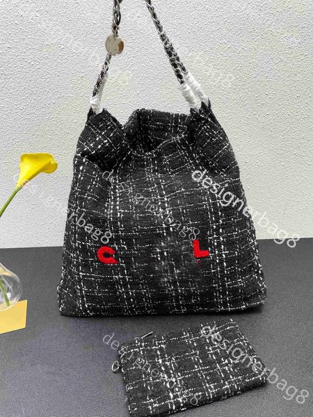 cc bag Designer Bag Luxury cc Jeans Black Denim sac fourre-tout grande capacité sac à provisions Sac à bandoulière pour femme Mode Sac à bandoulière Vacances d'été Fourre-tout à lettres colorées