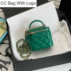 CC Bag Mini bolso cruzado Cadena de diseñador Bolsas de cosméticos Bolso de maquillaje CC para mujer Bolso de hombro Bolso de mano de moda verde Bolsa de artículos de tocador Almacenamiento Correa de cuero para hombro billetera pu