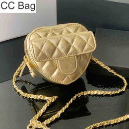 CC Bag Shopping Bags 22ss Womens Classic Mini Lambskin Heart Shaped Quilted Waist Real Leather Gold / Silver Chain Turn Lock Vanity Bust Outdo
