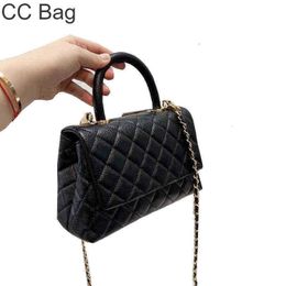 CC Bag Shopping Bags Classical Top Handle Totes Womens Designer Coco Caviar Cuir de veau matelassé Matelasse Chain Single Flap Vanity Cosmetic Out