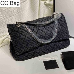 CC Sac Shopping Sacs En Gros Denim Maxi Jumbo Classique Flap Matelassé Meatlasse Chaîne Bandoulière Épaule De Luxe Designer De Mode Rue Cool L