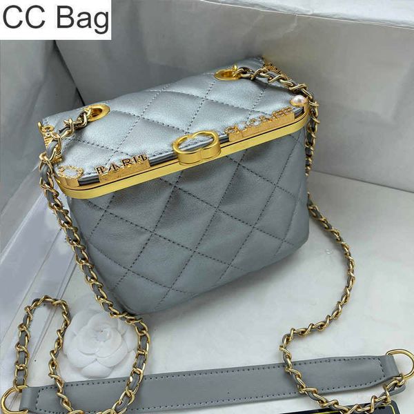 CC Sac Femme Cuir d'Agneau Kiss Lock Bag Designer Vanity Box Sacs Émail Strass Or Lettre Métal Matériel Bandoulière Épaule Sacs À Main 3 Couleurs Matelasse Chaîne 16