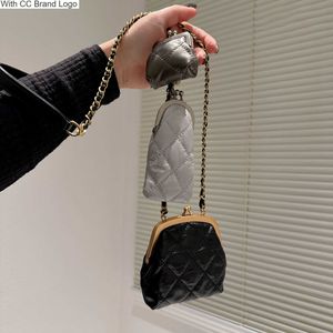 CC Cross Body 2022 Diseñador Tres en uno Cena Bolsas cruzadas Classic Becerro Acolchado Plata Negro Hardware Cadena de cuero Hombro Mini Carteras Francesas para mujer