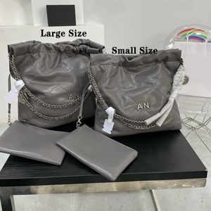 Sac fourre-tout noir CC sac à cordon petit sac de créateur sacs à bandoulière en cuir souple pour femmes en cuir véritable chaîne en or ou en argent sacs à main de marque sac en toile