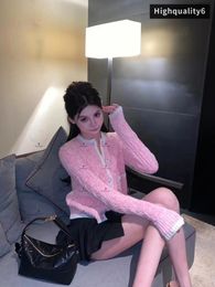 CC New Brand Femme's Mabe's Classic Twisted Tricted Cardigan Mabe Flower Yarn Yarn Fashion High End Veste Pink's Pink Jacket Free Livraison gratuite