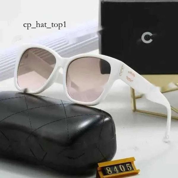 CC Gafas de sol Diseñador de moda Ch Gafas de sol Moda retro Conducción superior Protección UV al aire libre Oval Marco grande Perla para mujeres Gafas de sol con caja 2155