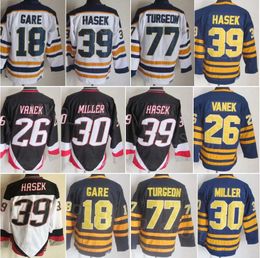 CCM Hockey Retro 30 Ryan Miller Jersey Retire 39 Dominic Hasek 77 Pierre Turgeon 26 Thoma Vanek 18 Danny Gare 16 Pat LaFontaine 11 Perreault Vintage Navy Wit Zwart