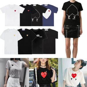 CDG Designer Hommes Femmes CDG Play T-shirts Mode d'été Commes Tops Lettre de luxe Vêtements de broderie à manches courtes Des Badge Garcons Chemise Femme Red Heart Tee