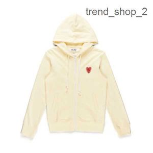 CDG Sweats à capuche Commes Sweat à capuche Designer Homme Com Des Garcons Sweat Mockneck PLAY Big Heart Sweat à capuche Full Zip Up Beige Marque DRPV