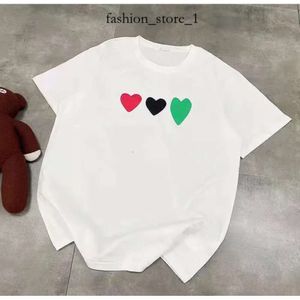 CDGS Hoodie Fashion Mens Play T-shirt Designer Red Heart Comme Casual Women Shirts Des Badge Garcons High Quanlity Tshirts Coton broderie CDGS Shirt 509