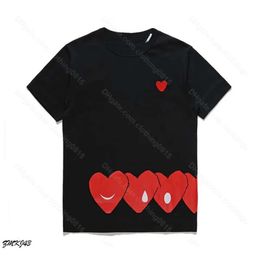 CDGS Play Mens T-shirt Men Designer Tshirts Camouflage Love Vêtements Détend Graphic Te-shir