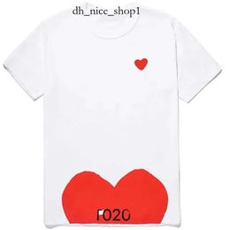 Camiseta CDGS Fashion Mens Play T Shirt Diseñador Red Heart Commes Casual Women Women Camisetas CDGS High Quanlity Camas de algodón Bordado Play Cdgs Jacket 653