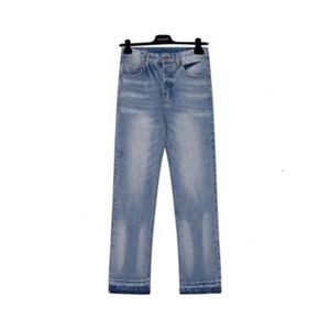 CE23FW Jeans minimalistes classiques plaidois lavés avec un processus de lavage unique à l'ourlet