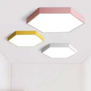 Plafondlampen Zeshoekig LED-licht voor slaapkamer Woonkamer Modern Geel Wit Lampen Keukenarmaturen Noords Zwart Roze Verlichting