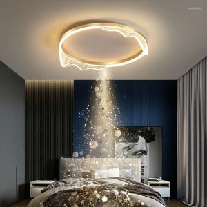 Plafondlampen LED Slaapkamer Golden Luster Lamp Indoor Decoratie eenvoud Acryl kroonluchter verlichting armaturen voor woonkamerstudie