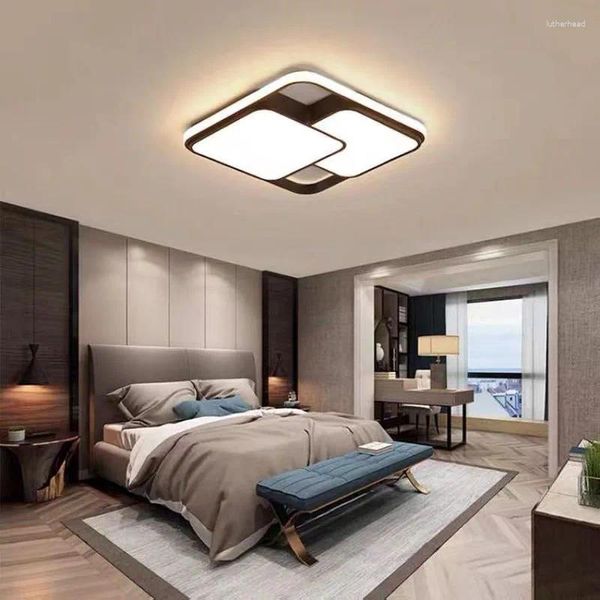 Louilles de plafond LED moderne pour chambre à coucher lampe à étude de salon plafond simple lustre carré noir avec télécommande