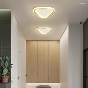 Plafondlampen moderne led -lamp voor gangpad woonkamer balkons slaapkamer goudgluster kroonluchter huisdecoratioan verlichtingsarmatuur