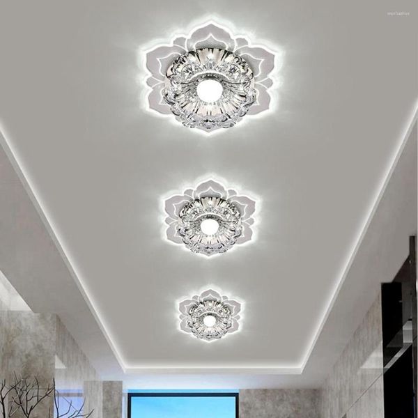 Plafonniers LED moderne surface légère montée montée sur le salon des couloirs d'allée des lampes à lampe à lampe en cristal