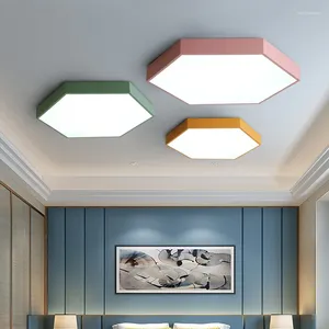 Plafonniers LED moderne Macaron nordique Simple lampe hexagonale étude salon chambre luminaires